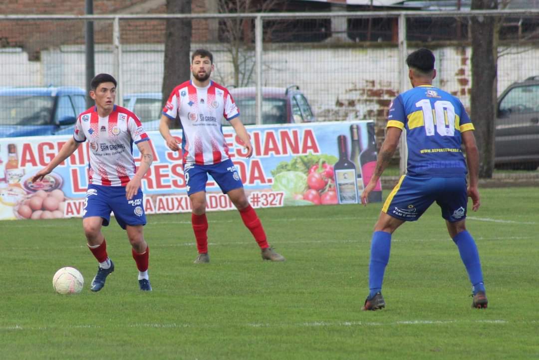 El “Depo” empató cuando parecía que ganaba con 10 jugadores