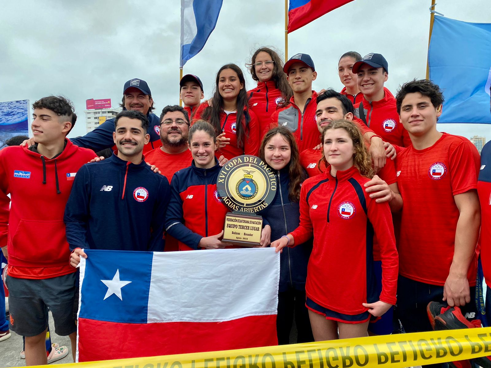 Talquinos marcaron presencia en Copa del Pacífico de aguas abiertas