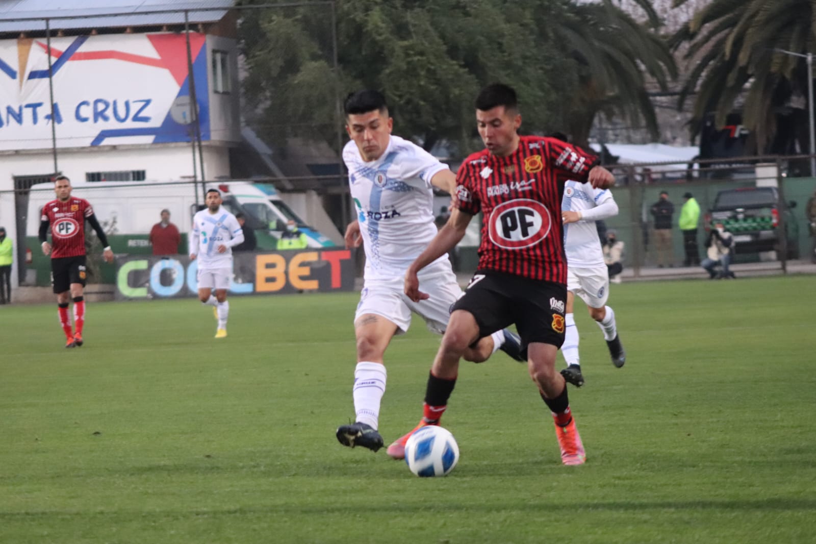 Rojinegros sucumbieron ante Santa Cruz por la fecha 27