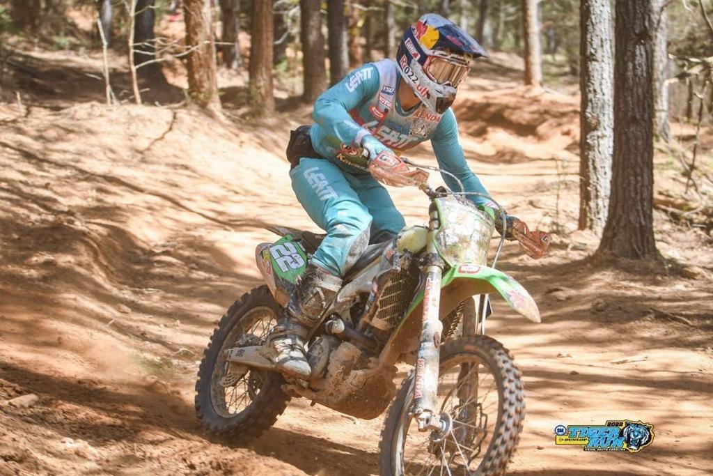 “Benja” Herrera consiguió un triunfo que le da impulso para afrontar lo que resta de GNCC