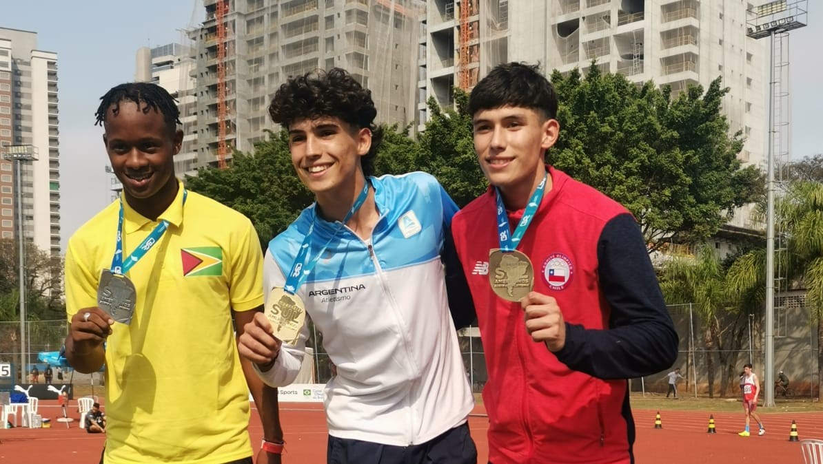 Benjamín Aravena prometió y cumplió en el Sudamericano U-18