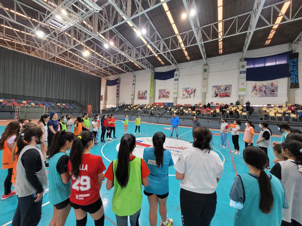 ¡Atención handbolistas del Maule!: Head coach de la Roja femenina realizará detección de talentos