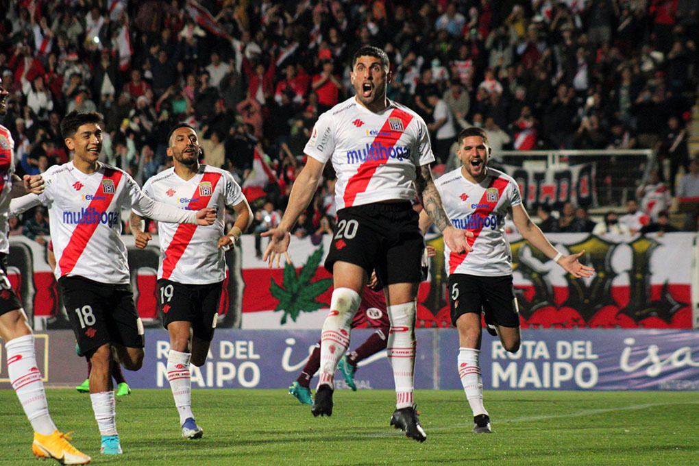 Curicó Unido se afianza en la clasificación a copa internacional