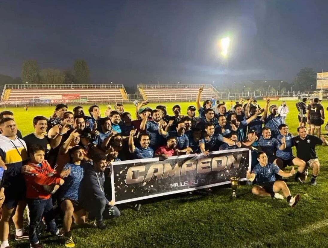 El monarca del rugby regional celebró tras apasionante jornada de cierre