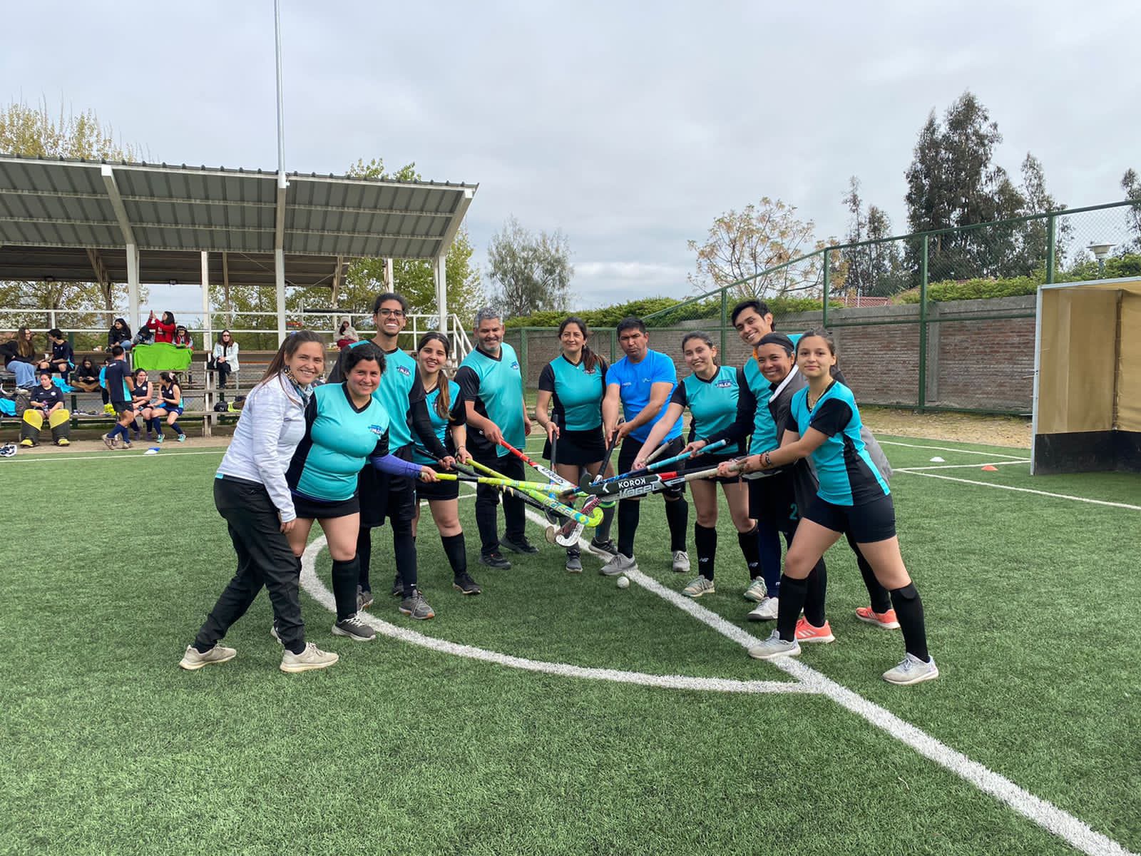 Club de hockey talquino en campaña para seguir promoviendo el deporte en el Maule