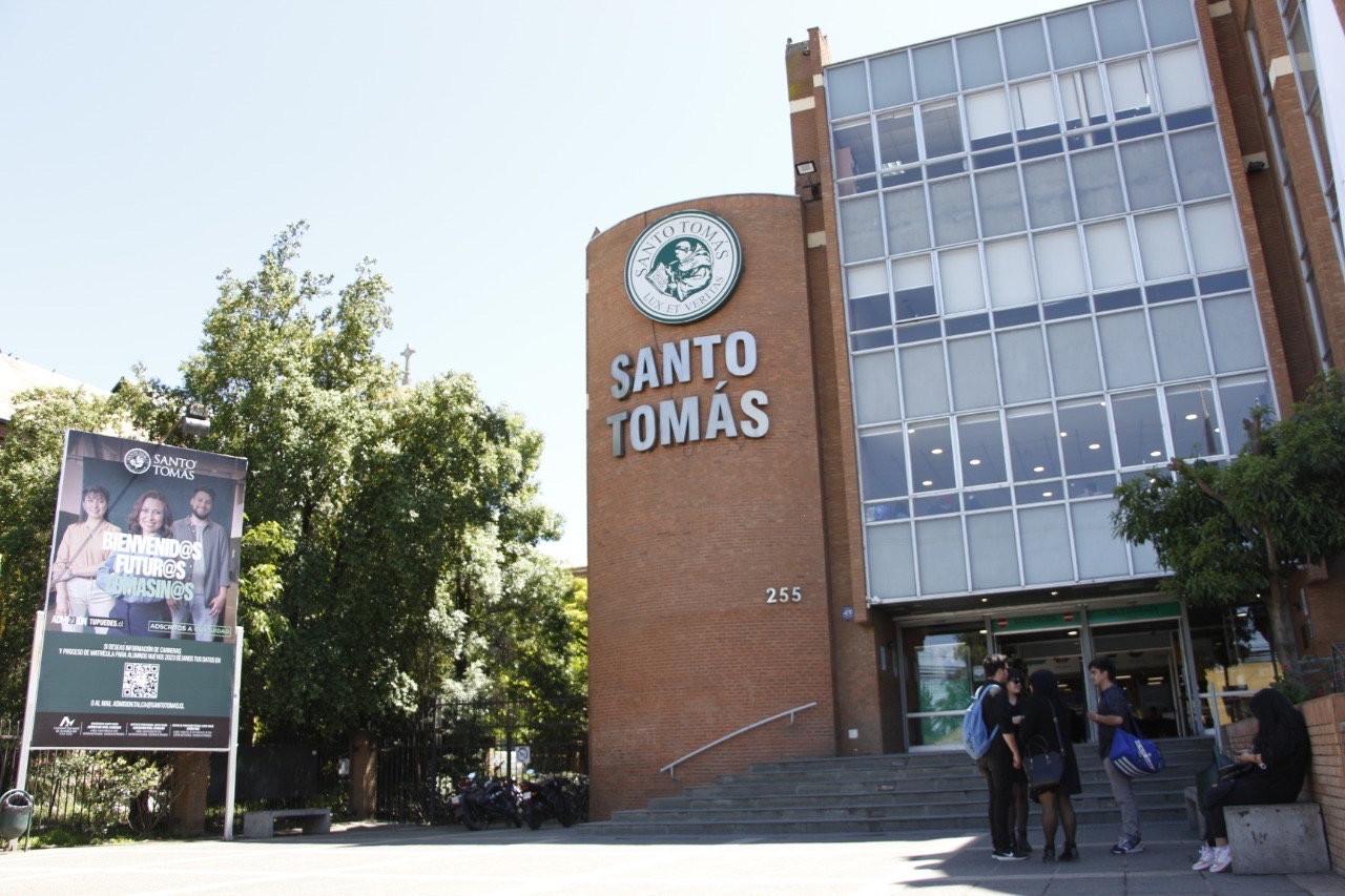 Con datos significativos avanza proceso de Admisión 2023 en Santo Tomás Talca