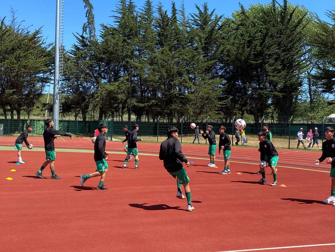 Constitución Unido se despidió de la fase regular con caída