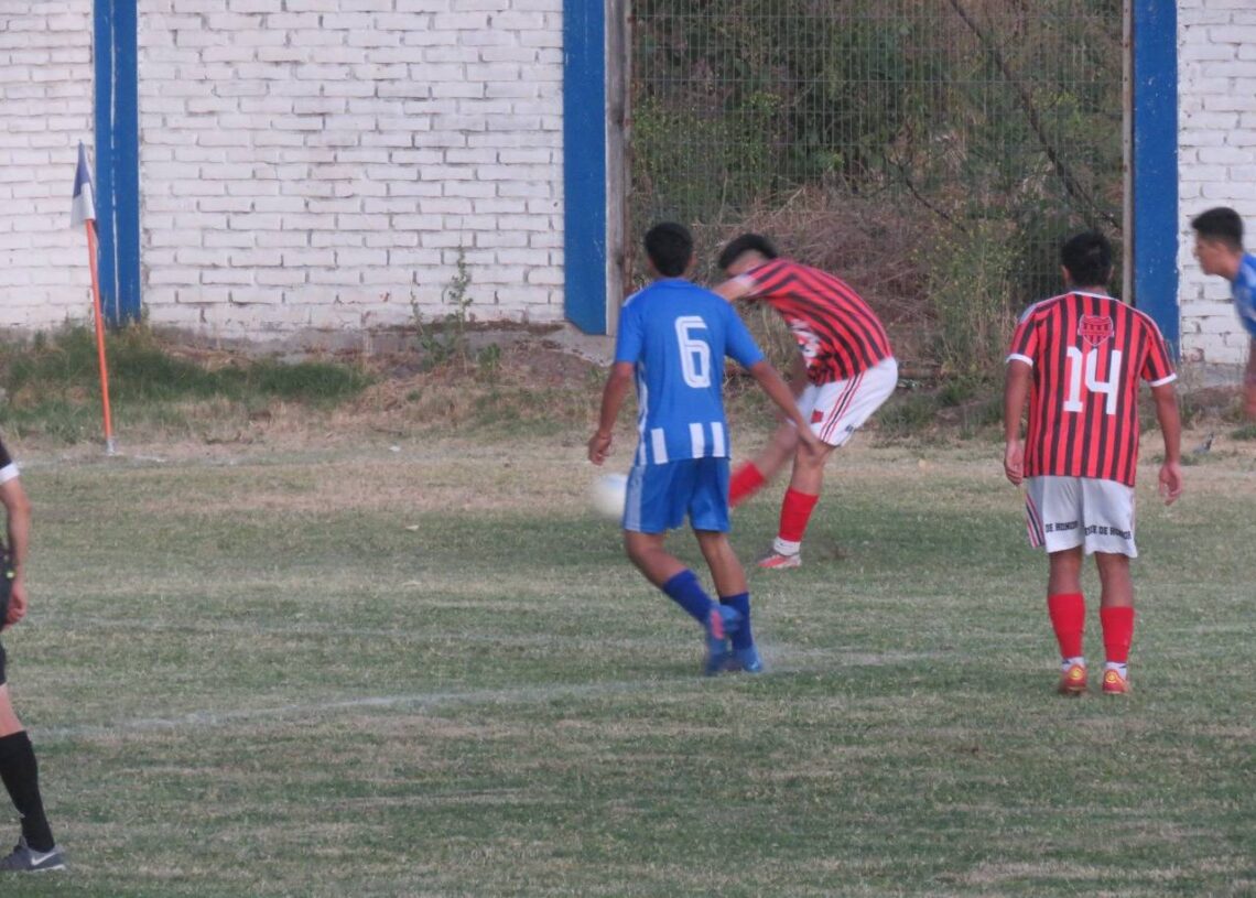 Personeros de la Villa cortaron el queque sobre partidos de fin de año