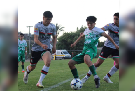 “Conti” sacó ventaja en esta semifinal de ida en torneo de novatos