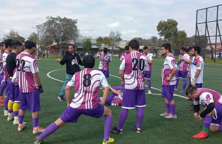 Tatas de la Liga Vecinal están jugando su torneo