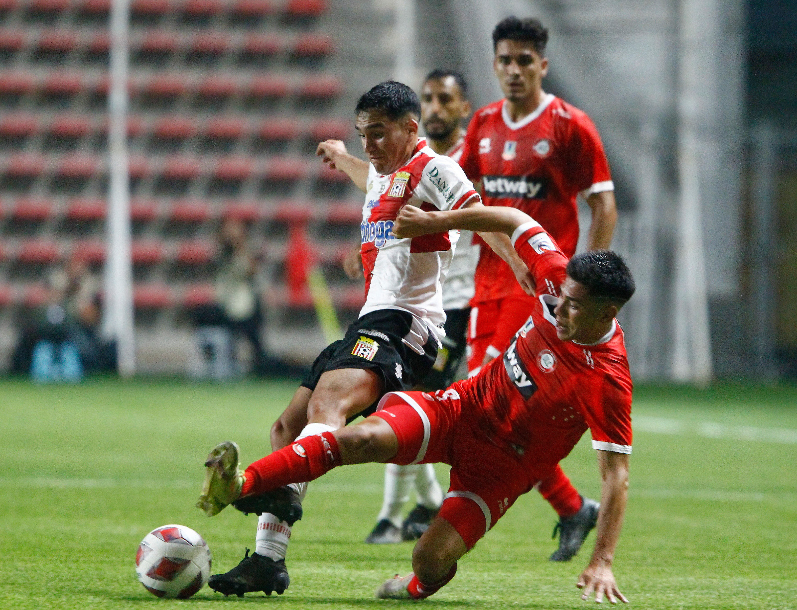 Curicó Unido pretende salir del mal momento en el torneo nacional