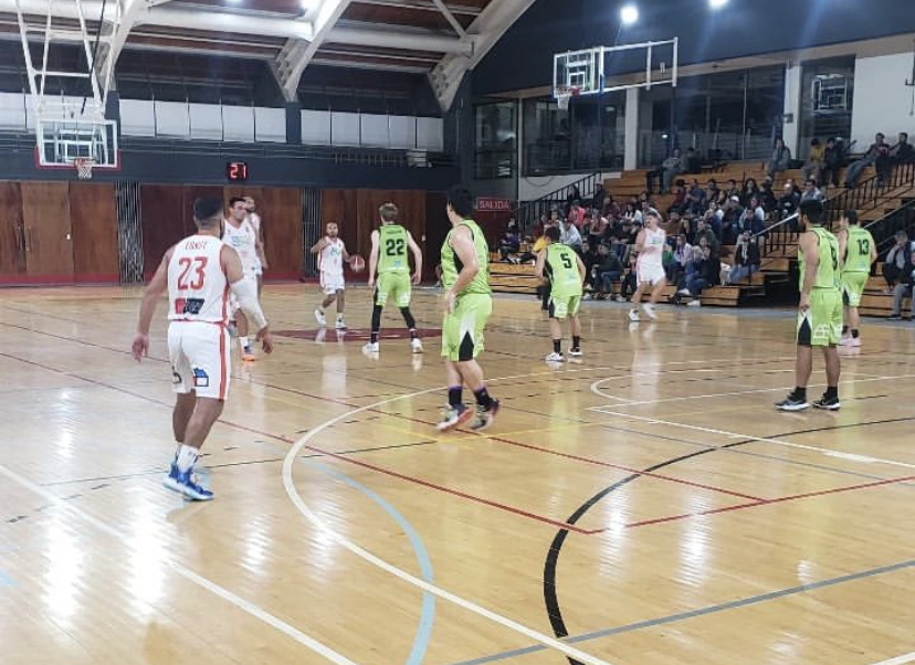 Truenos tuvo un duro debut en la Segunda División de la LNB