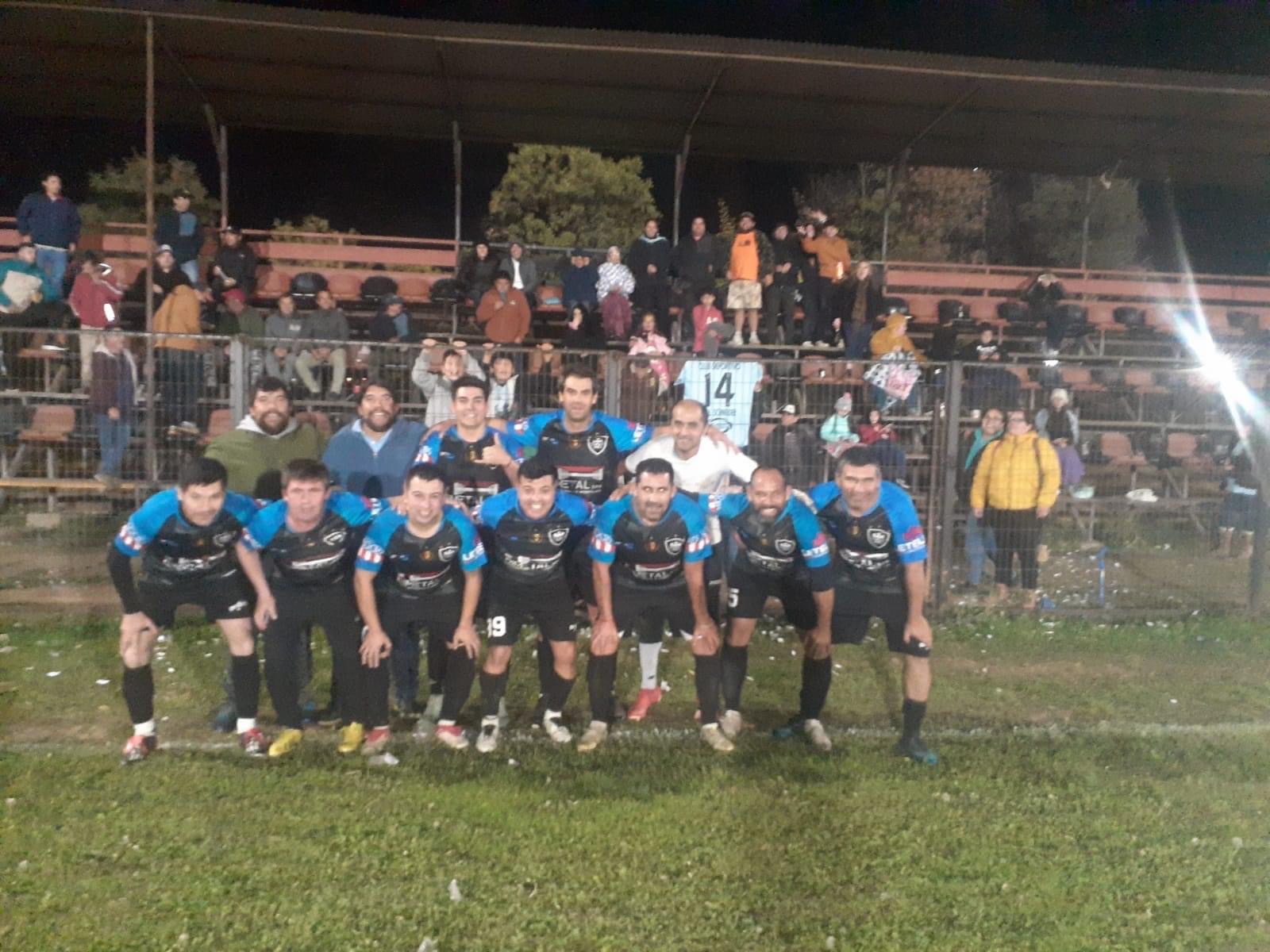 Este domingo se conocería al monarca de los Viejos Cracks de Talca