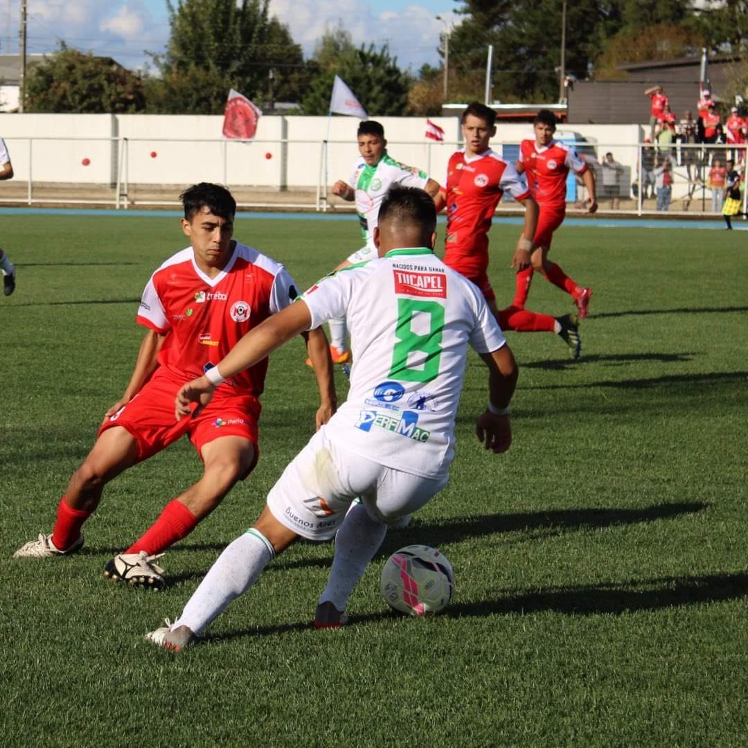 Parralinos tendrán fútbol de Tercera B frente a Club que reaparece