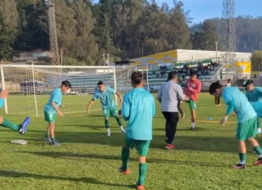 “Conti” Unido tuvo presentación para el olvido