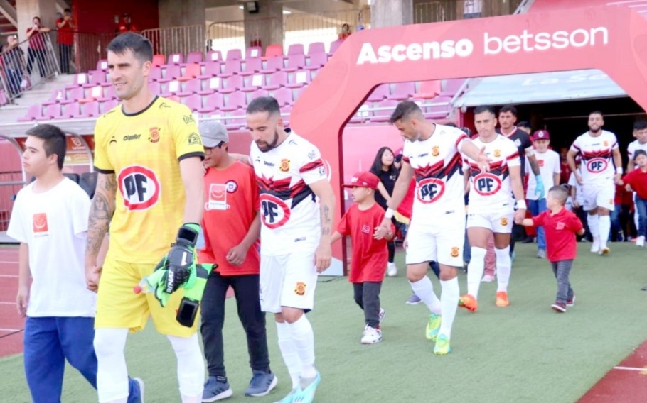 Lesión muscular complica a futbolista de Rangers