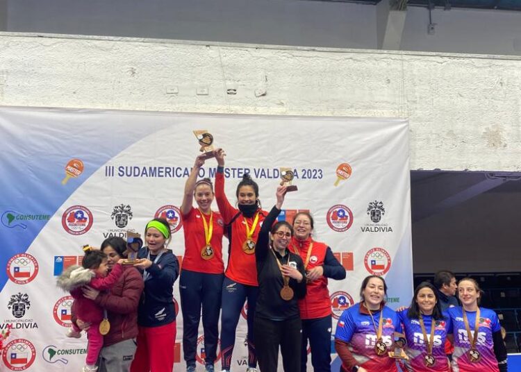 Talquina destacó en Torneo Sudamericano senior de tenis de mesa
