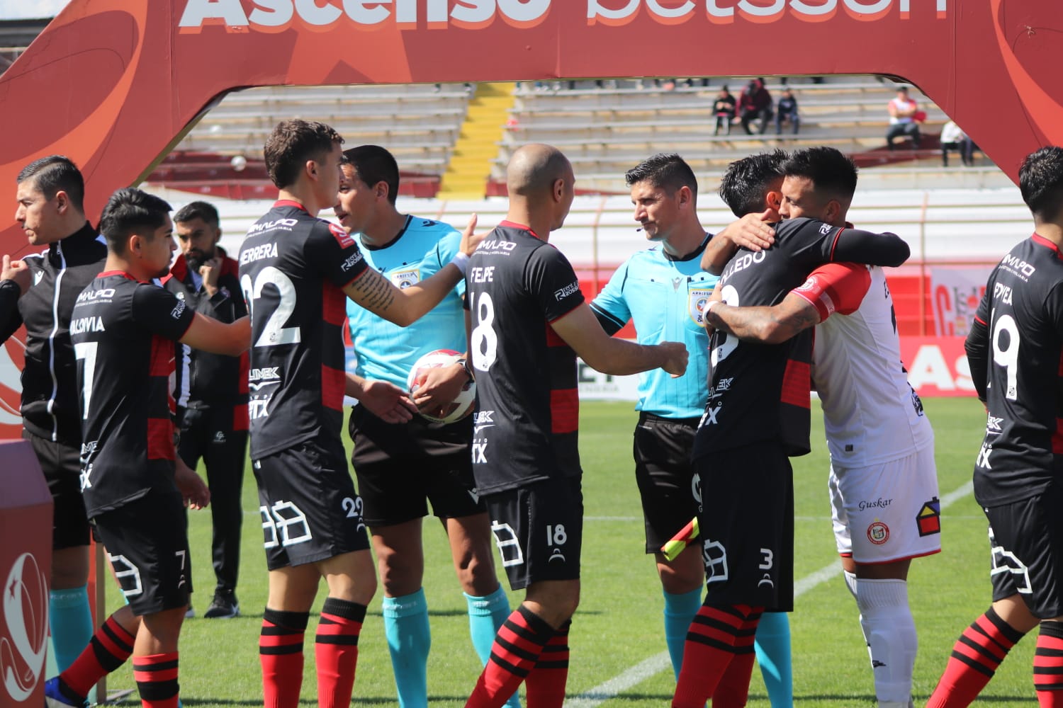 Goleada ante San Felipe dejaría a Rangers sin entrenador