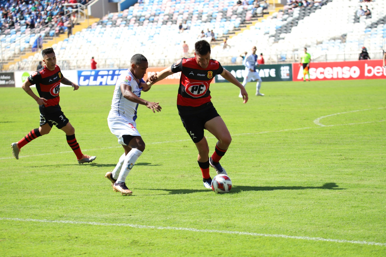 Rojinegro cuenta con una oncena probable para pleito ante Barnechea