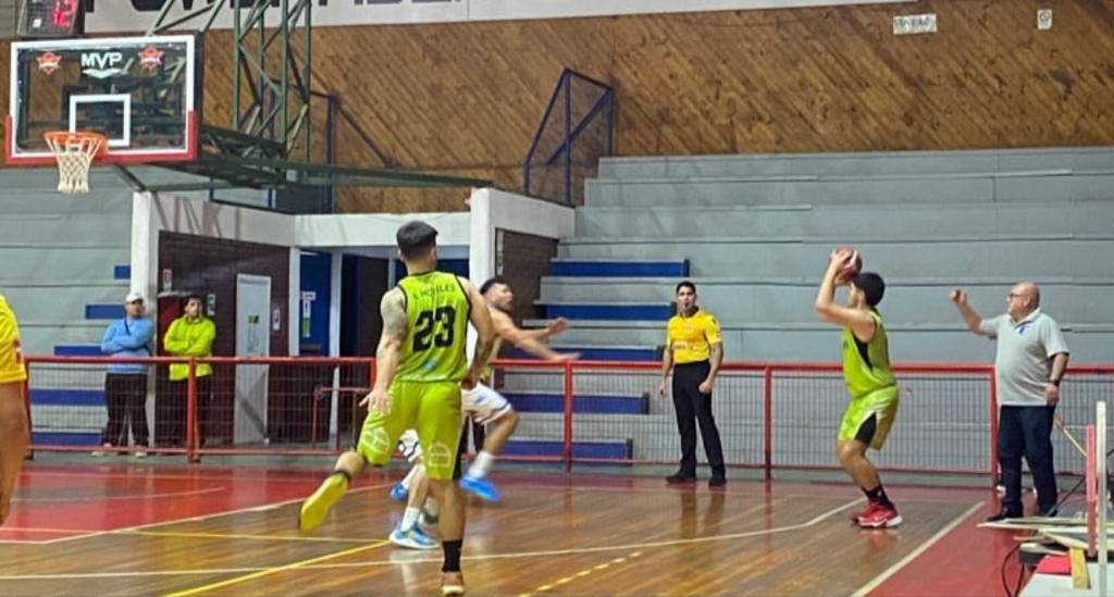 El “Lorito” hizo valer la localía y ganó en su debut en Copa Chile
