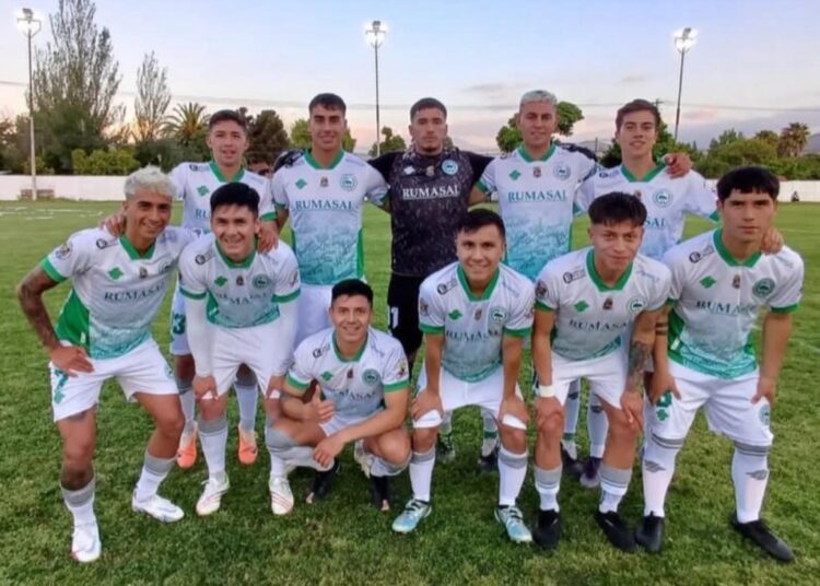 Constitución quiere recuperar la cima exclusiva de la liguilla de Tercera B