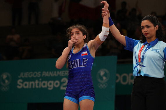 Curicana le entregó medalla histórica al Team Chile en los Panamericanos