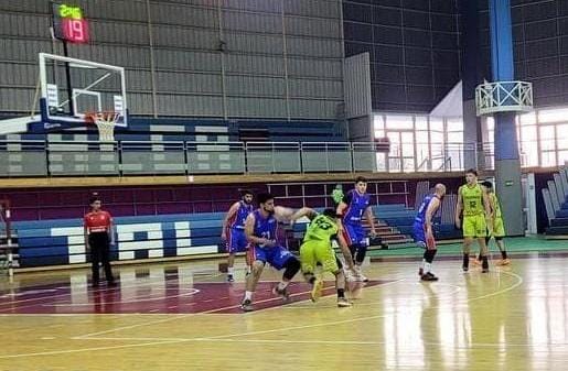 “Lorito” ganó y mantiene el liderato en la Copa Chile Dos