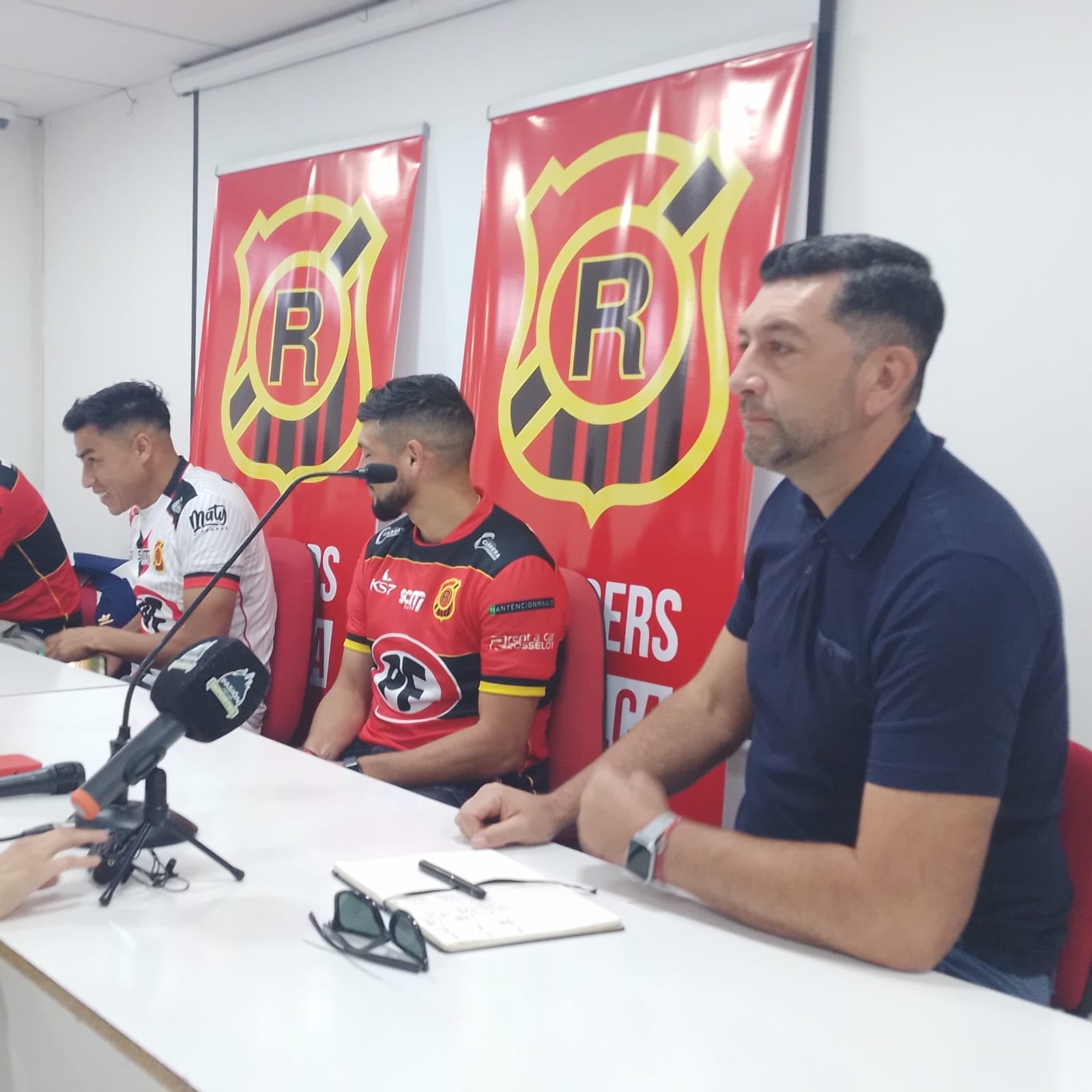 Segovia y Altamirano: “La intención del jugador es jugar en Primera División”