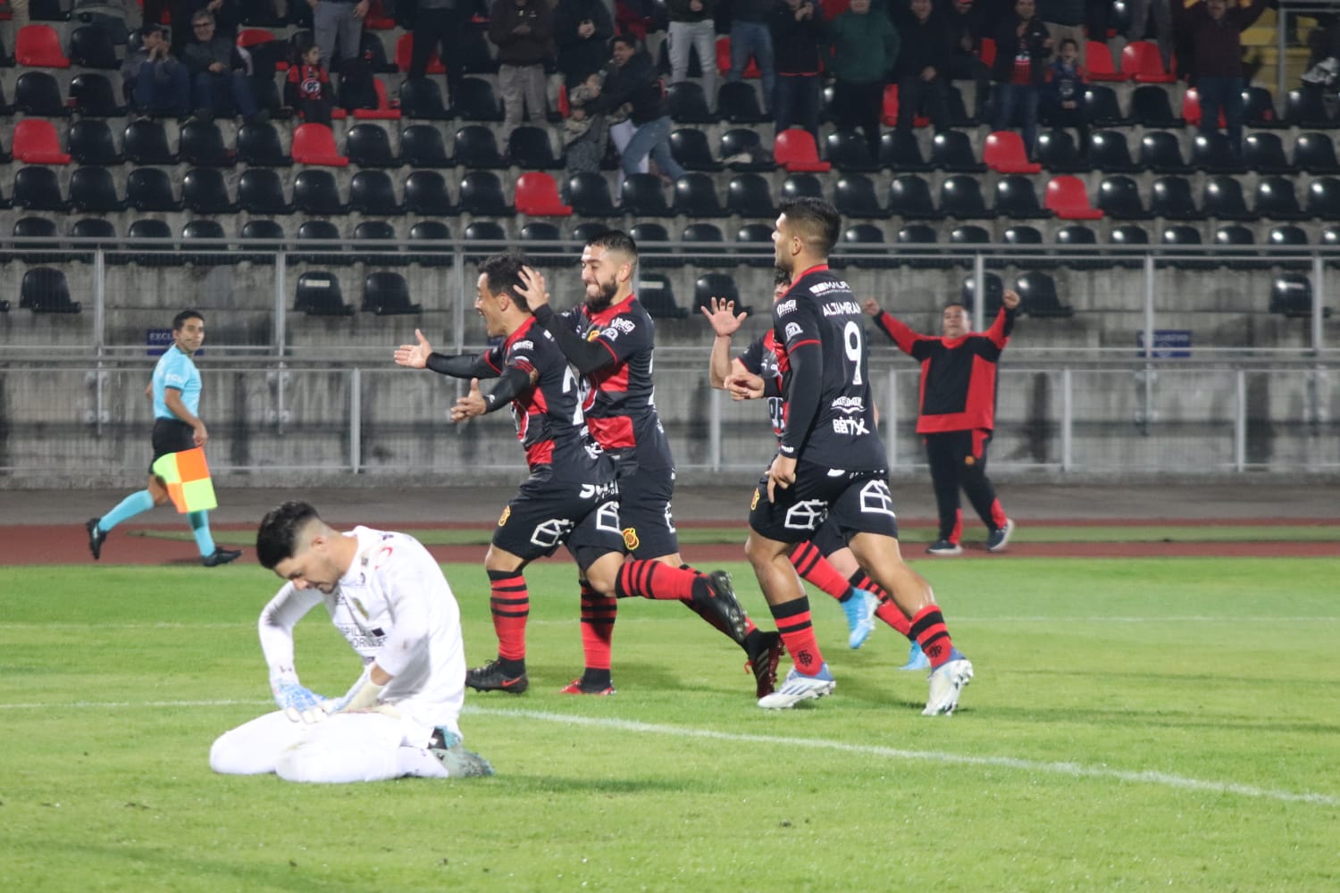 Destacado jugador de Rangers de Talca podría dejar la institución 