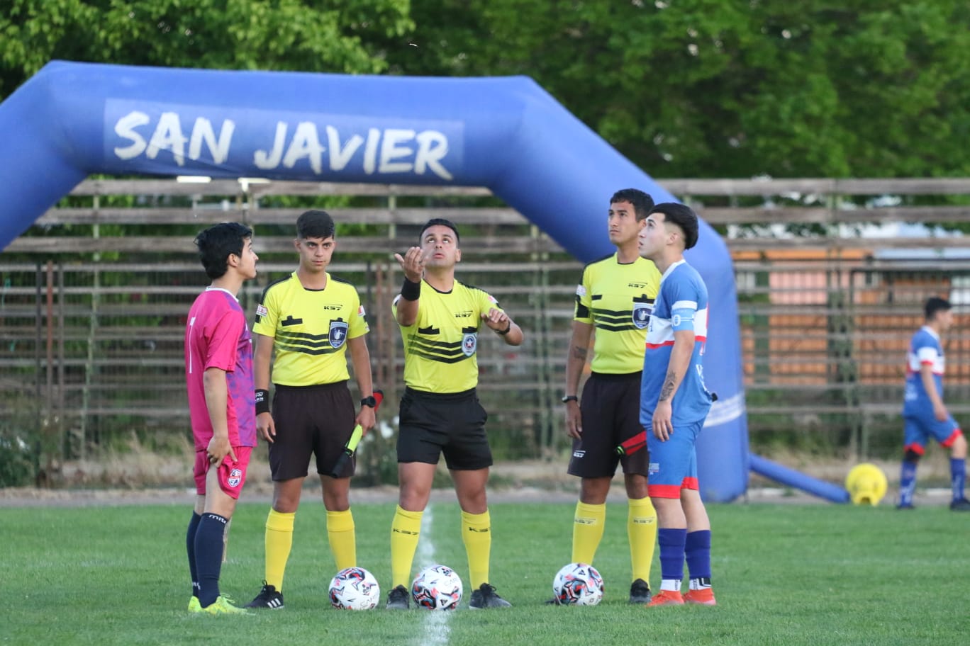 Torneo aniversario de San Javier entra a tierra derecha con duelos de infarto