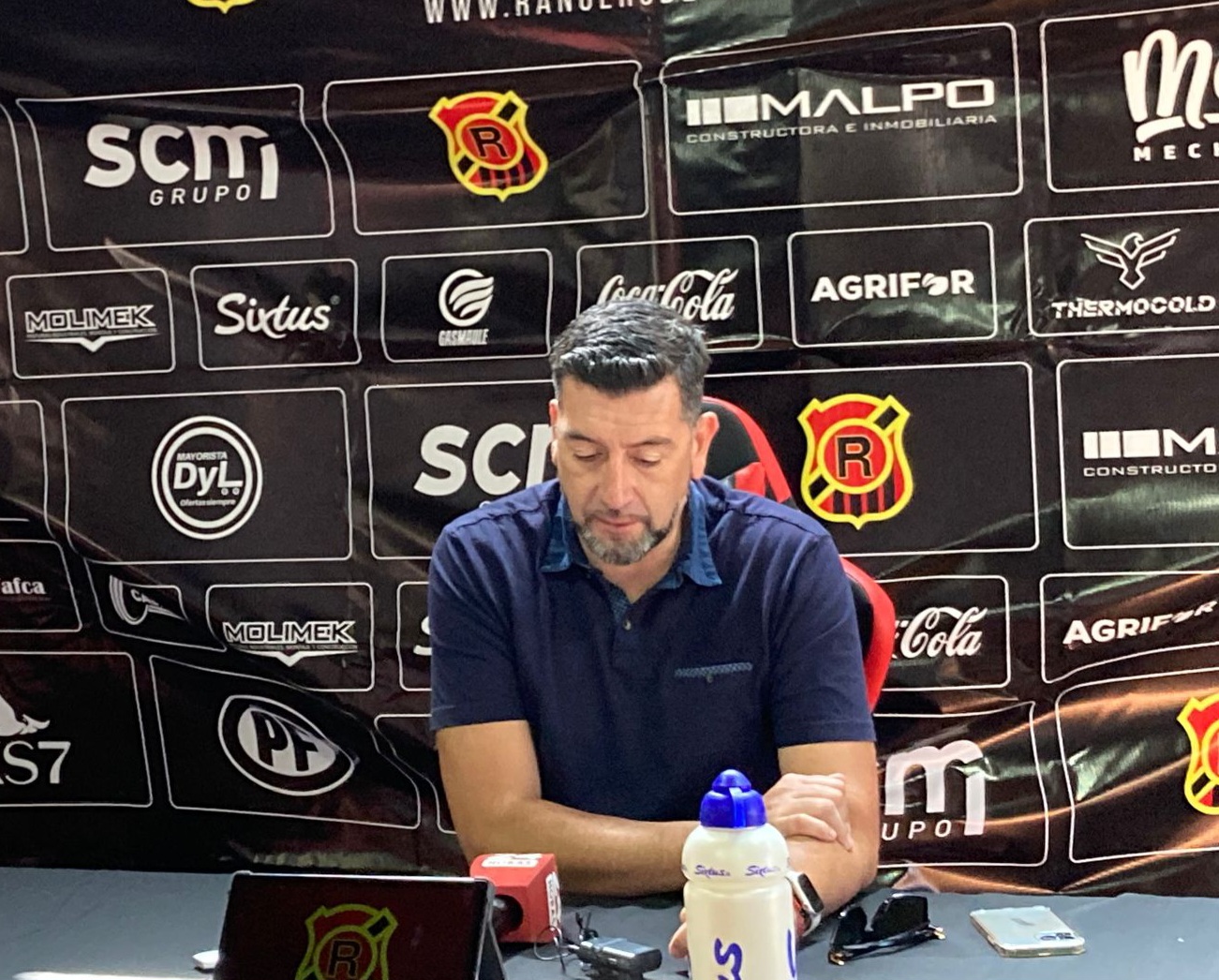 Segovia: “No estoy para nada apurado en las contrataciones”