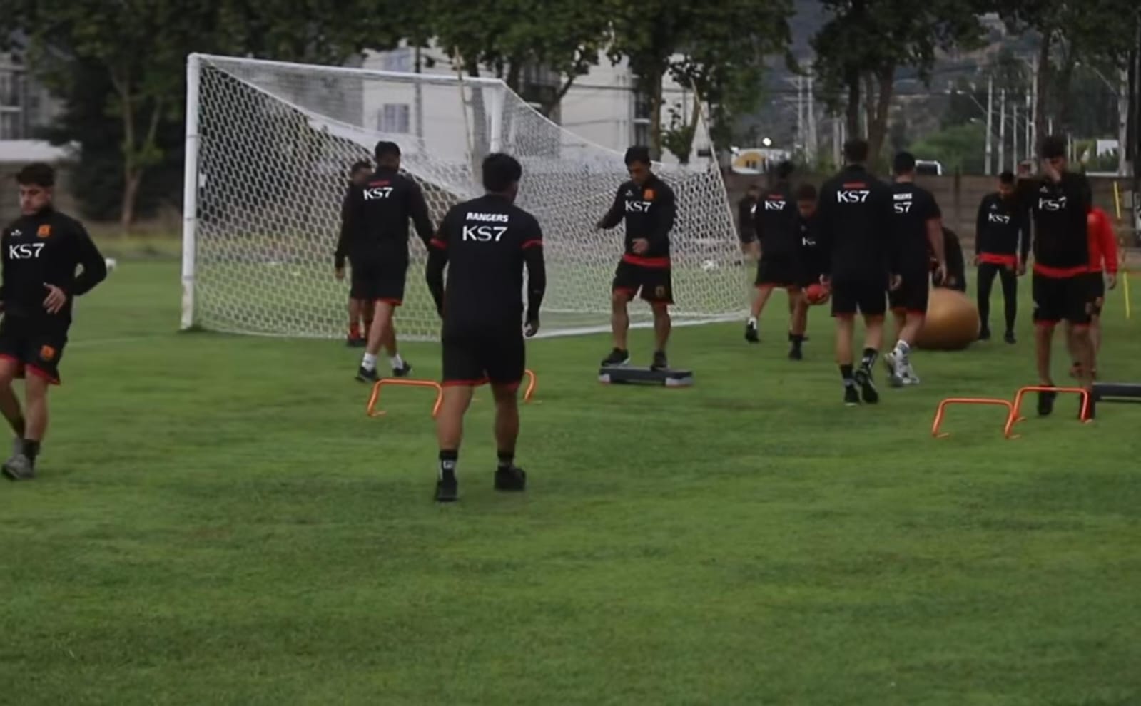 Edema muscular complica a figura de Rangers de Talca