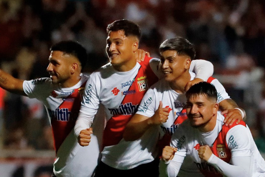 Curicanos comenzaron el torneo de la B 2024 de la mejor manera