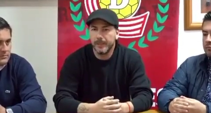 “Pajarito” Valdés sobre Linares: “Formamos un equipo para pelear por subir”