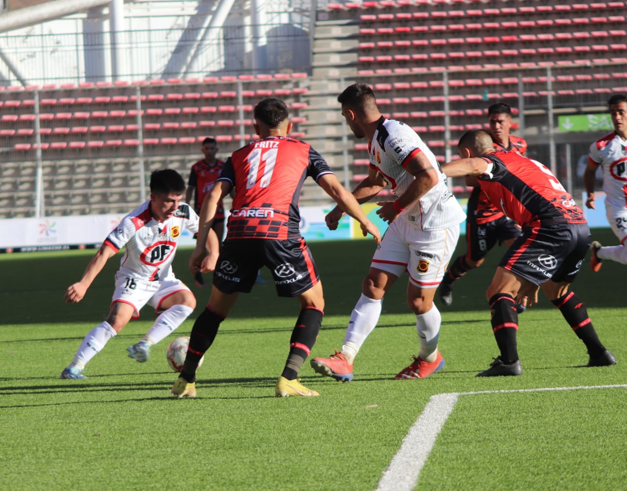 Los 15 fichajes del Rojinegro con los que afrontará esta primera rueda