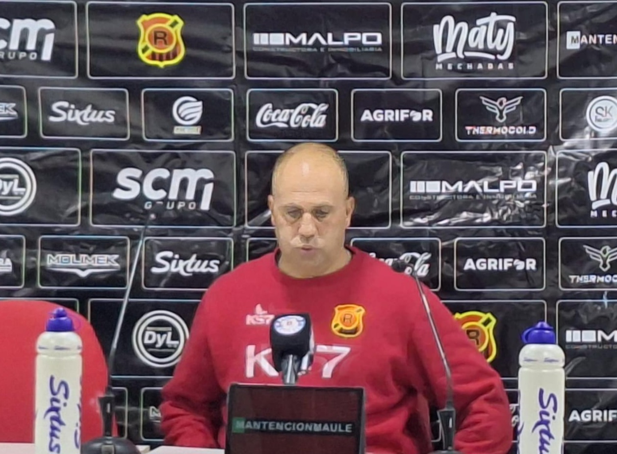 Luvera a comunicador: “Con los jugadores no te metas, no le vendan cualquier cosa a los hinchas”
