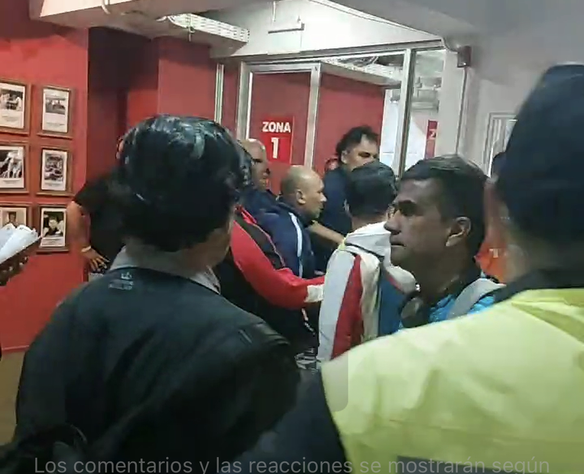 Con escándalo culminó encuentro entre Curicó Unido y San Marcos de Arica