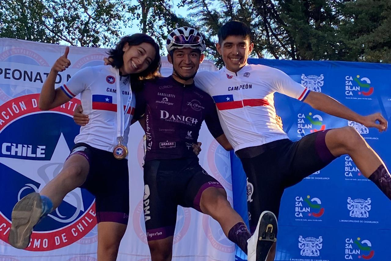 Ciclistas curicanos ganaron Nacional y clasificaron a torneo internacional