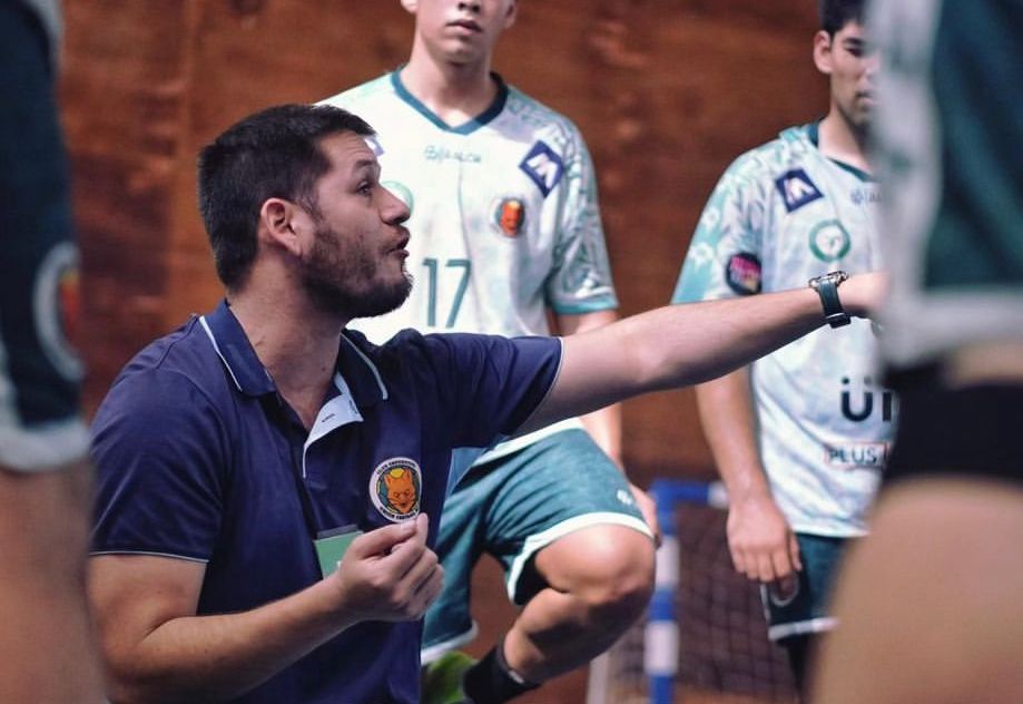 Talquino se convirtió en entrenador de balonmano a nivel mundial