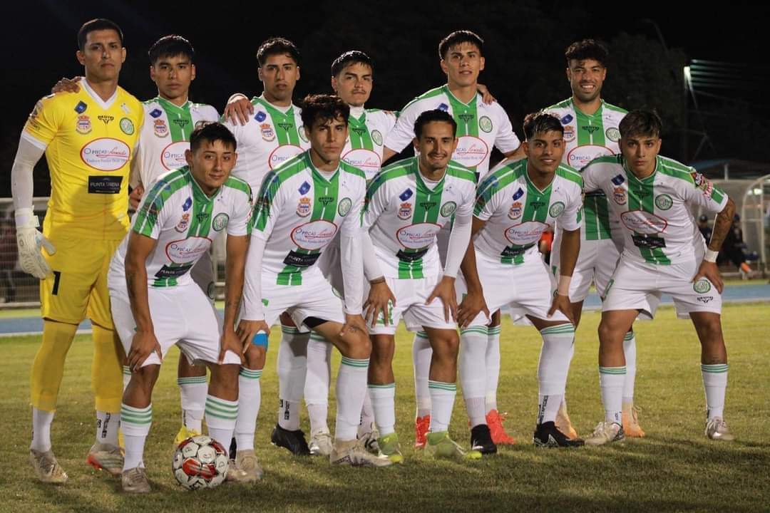 Parralinos estrenaron el 2024 con derrota en la Tercera División B 