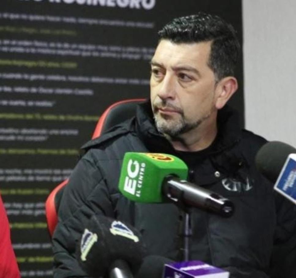 Segovia: “Si tenemos la posibilidad de traer jugadores, para dar el salto de calidad, sería muy bueno”