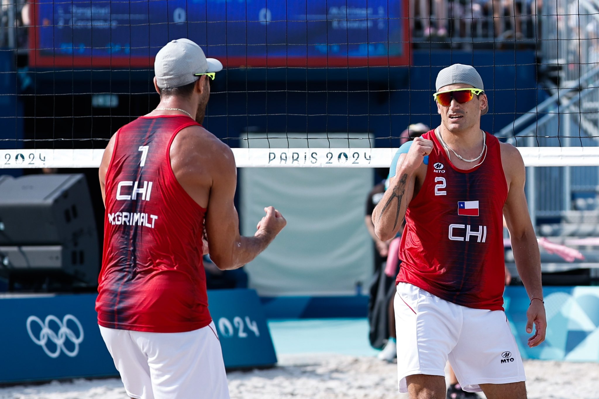Marco y Esteban Grimalt siguen con vida en París 2024 tras triunfo sobre Italia