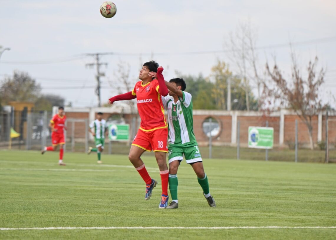 Independiente de Cauquenes va por la remontada en un año complejo en la Tercera B