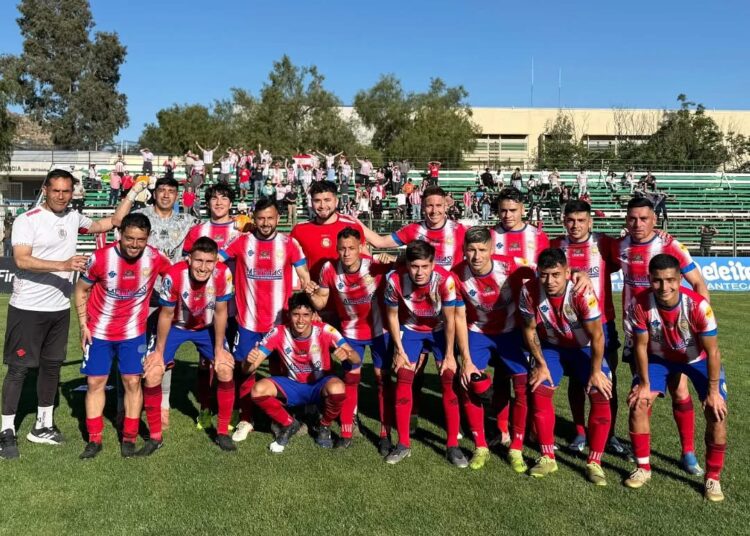 ¿Qué pasará con Deportes Linares en la Segunda División Profesional?