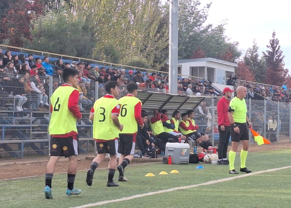 Noticias con los partidos de la Copa de Campeones “Mayorista 21” en 35 y honor