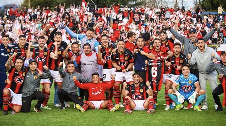 Rangers quiere aprovechar el envión anímico del clásico para sumar en casa