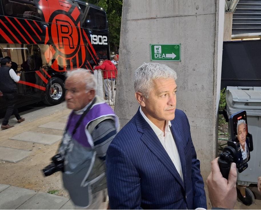 Felipe Muñoz sincero sobre los extranjeros: “Están al debe”